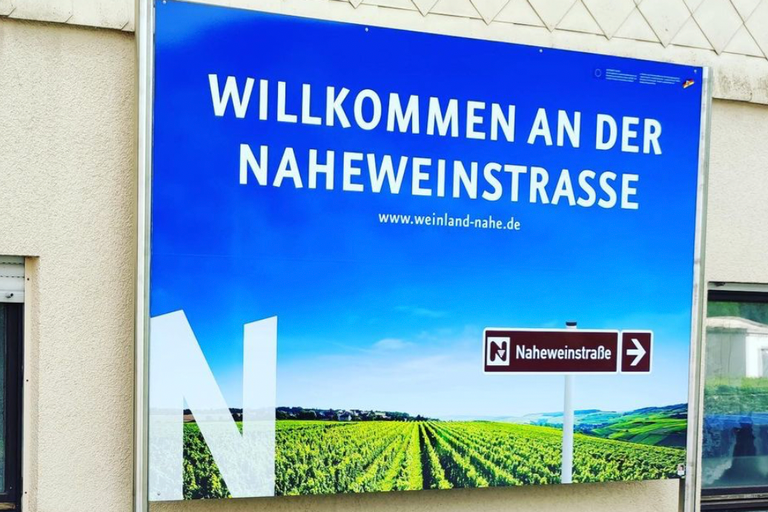 Touristische Beschilderung der Firma Burgwerbung